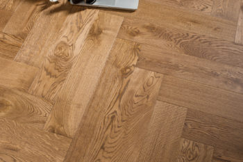 Herringbone_Oak_Cedar-3